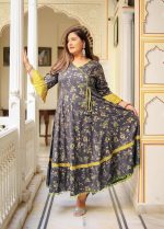 Yash Gallery Women's Rayon Relaxed Fit Anarkali Kurti - Image 3