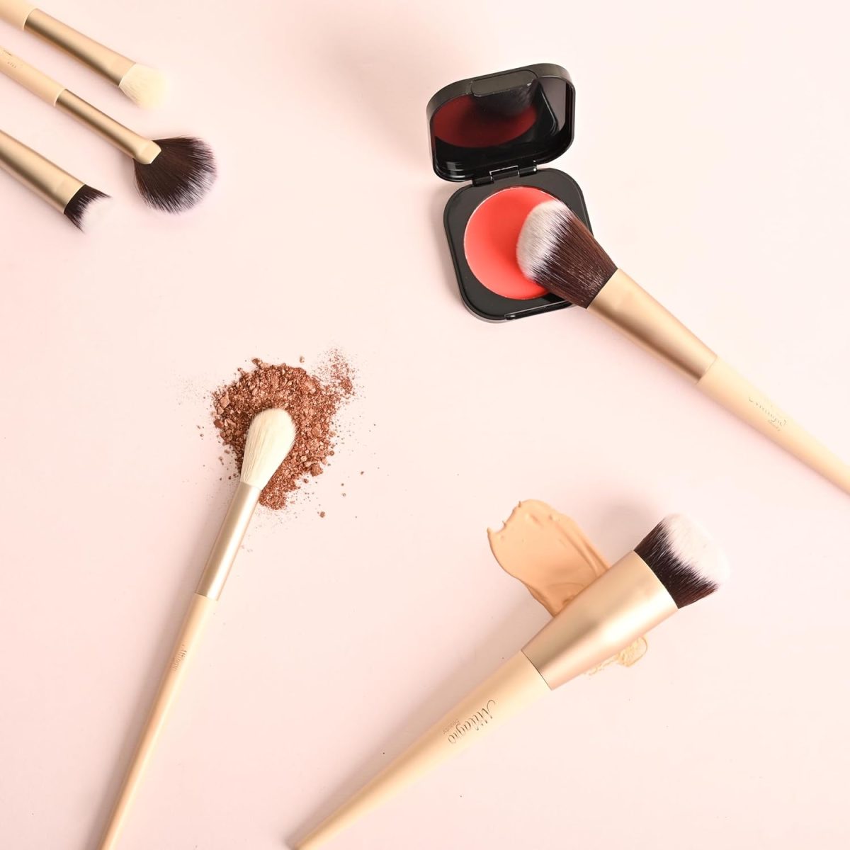 Milagro Beauty Powder & Liquid Highlighter Brush 06, for Cheekbones, Nose, Temples, Cupid’S Bow & Undereye Setting Powder - Image 3