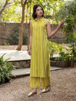 FIORRA Women's Yellow Cotton Straight-Cut Kurta Set - Image 4