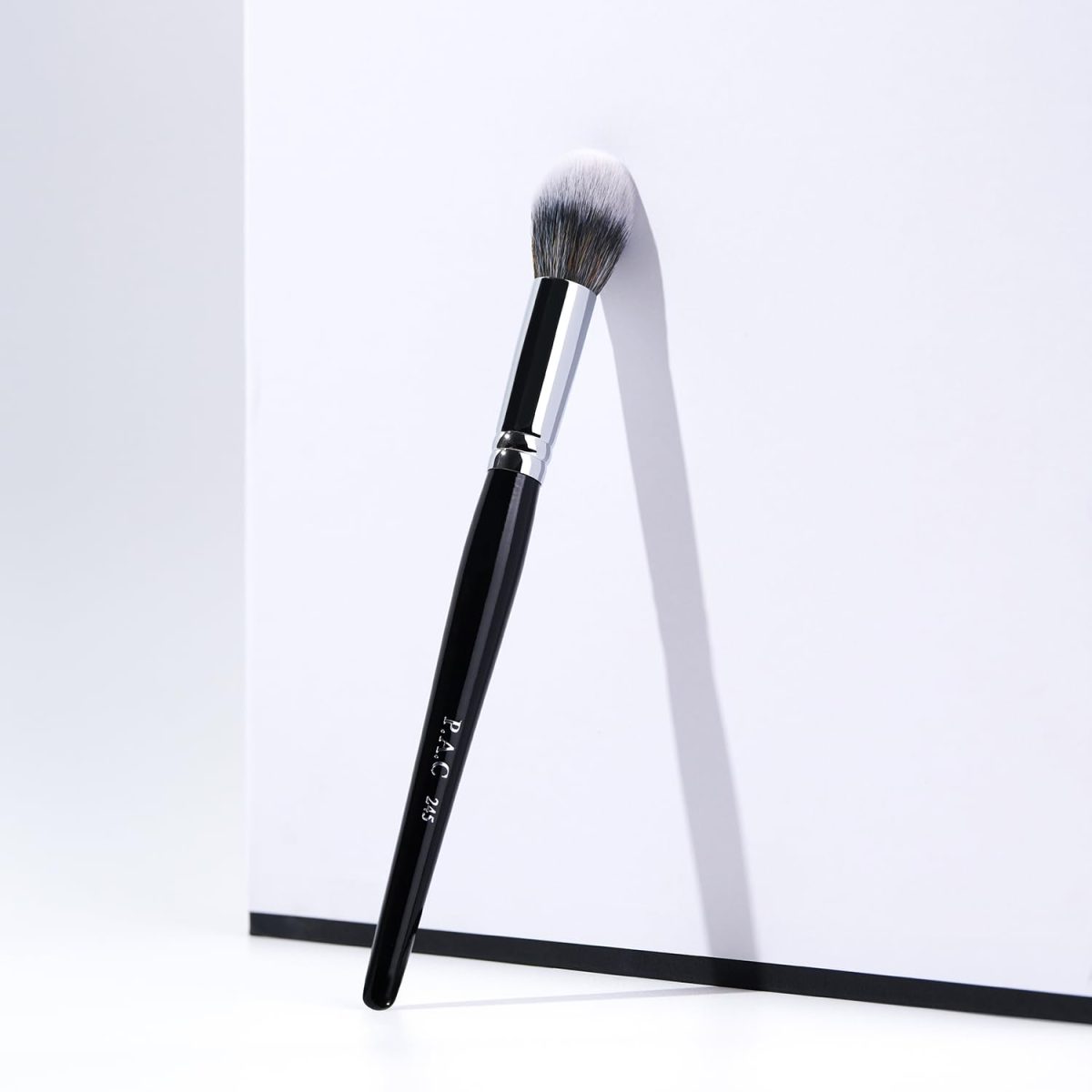 PAC Powder Brush 245 - Image 4