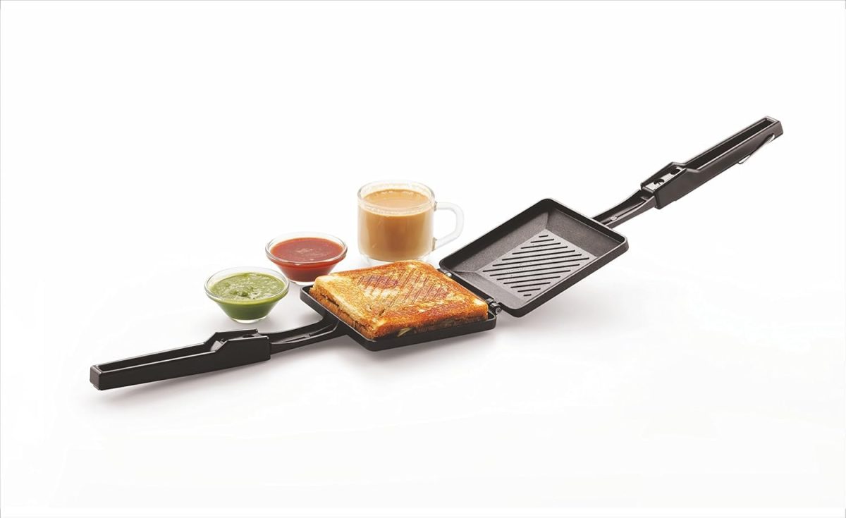 TOSAA TSTSOLO Solo Regular Gas Sandwich Toaster Non-Stick Aluminium | Compatibility with Gas Stoves | Flame-Proof Design | Heat-Resistant Handle | Sandwich Maker | Black