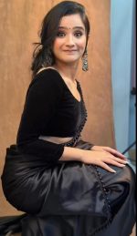 SATAZ Women's Ready to Wear Black Satin Silk 1 Minute Pre Pleated Heavy Saree With Hand Work Lace - Image 3