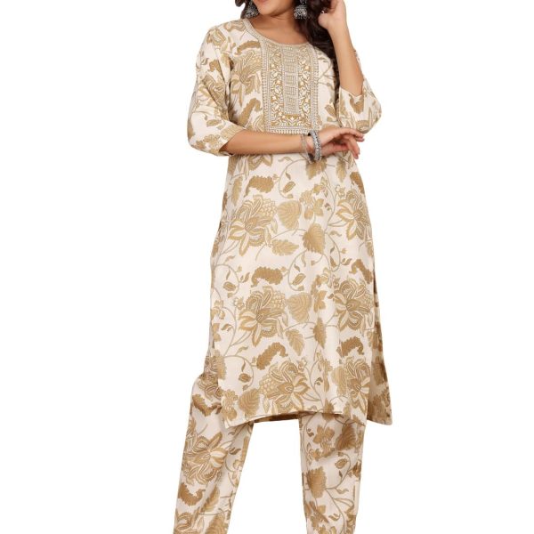 Varanga Women Thread Embroidered Yoke Floral Printed Kurta with Trouser