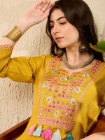 Vaamsi Women's Solid Straight Embroidered Kurta Dhoti Set With Tassels - Image 3