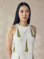 FIORRA Women's Off-White Printed Cotton Sleeveless Kurta Set - Image 5