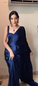 SHOPAZ Women's Ready to Wear Plain Navy Blue Satin Silk 1 Minute Pre Pleated Saree With Unstitched Blouse - Image 2