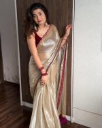 Sidhidata Women's Soft Zimmy Choo Silk Saree With Embroidered Lace Boarder & Jhumka With Unstitched Blouse Piece (Palak) - Image 5