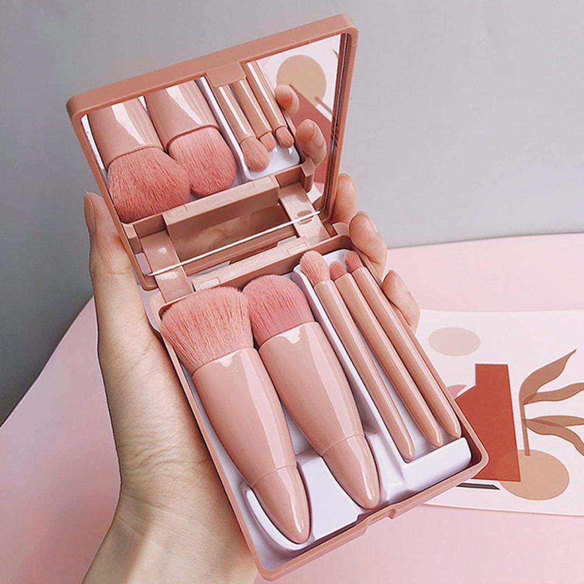 5 in 1 Mini Makeup Brush Kit with Mirror – Compact Cosmetic Case for Foundation, Blush, Eyeshadow – Portable Travel Makeup Brush Set for Women & Girls - Image 5