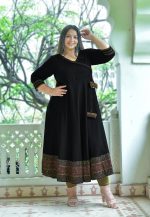 Yash Gallery Women's Rayon Relaxed Fit Angrakha Kurta - Image 3