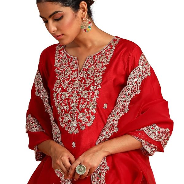 INDO ERA Women Rayon Viscose Yoke Zari Floral Straight Kurta Set & Pant With Embroidered Scalloped Dupatta Set