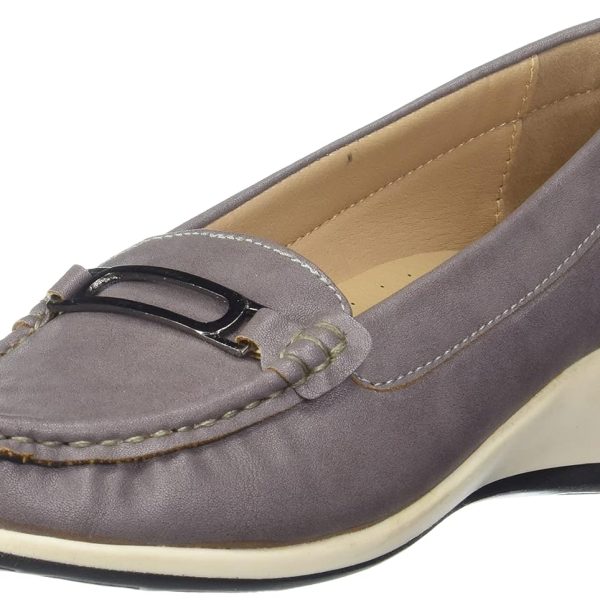 Bata womens Persia Moccasin