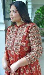 Yash Gallery Women's Cotton Relaxed Fit Anarkali Floral Printed Kurta - Image 5